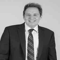 Peter Szolga - Housing Consultant