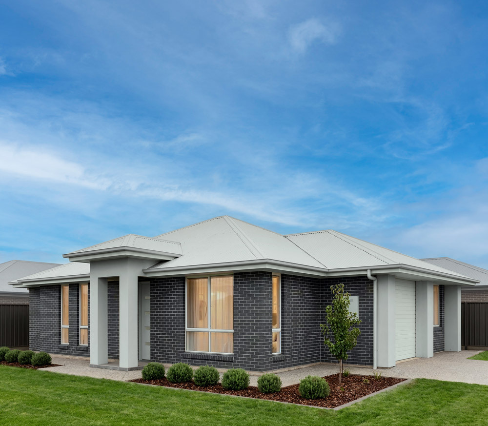 Lot 590